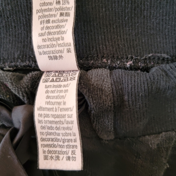 Victoria's Secret Black Velour Jogger Size M - Picture 3 of 9